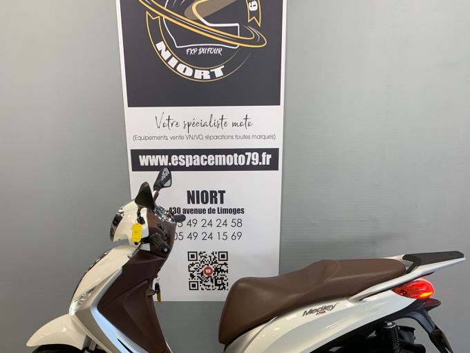 PIAGGIO MEDLEY 125 4