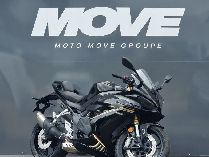 QJ MOTOR SRK 800 RR 4