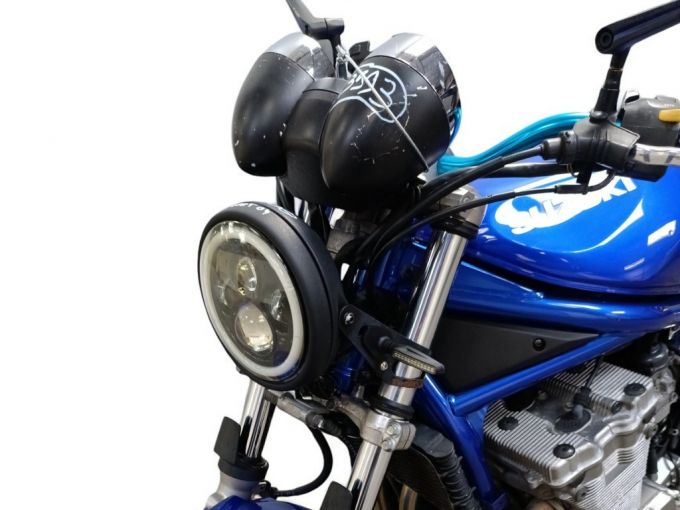 SUZUKI GSF 600 BANDIT 4