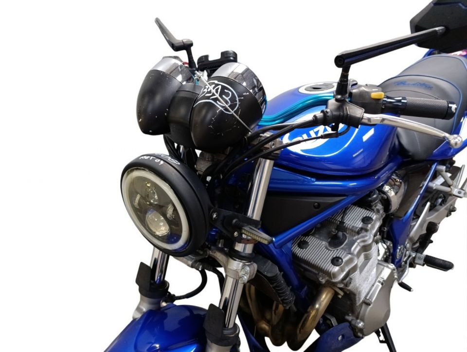 SUZUKI GSF 600 BANDIT 4