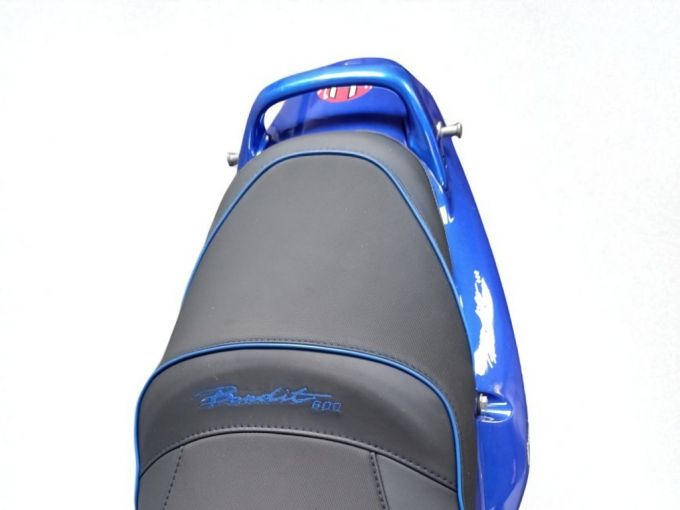 SUZUKI GSF 600 BANDIT 4