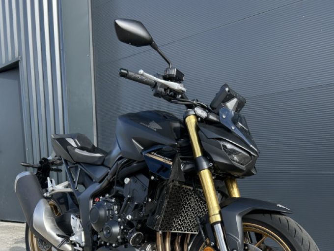 HONDA CB1000 Hornet SP 4