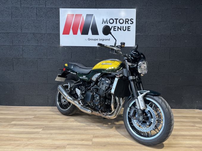 KAWASAKI Z 900 RS 4