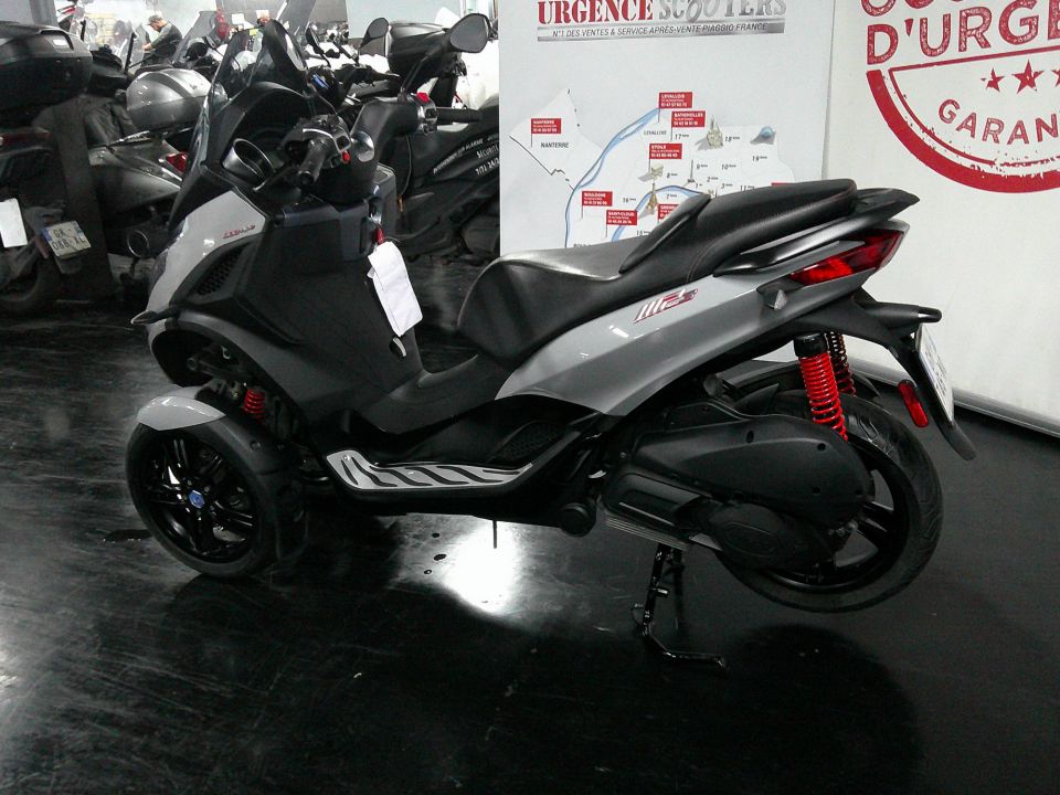 PIAGGIO MP3 300 HPE SPORT ABS ASR 4
