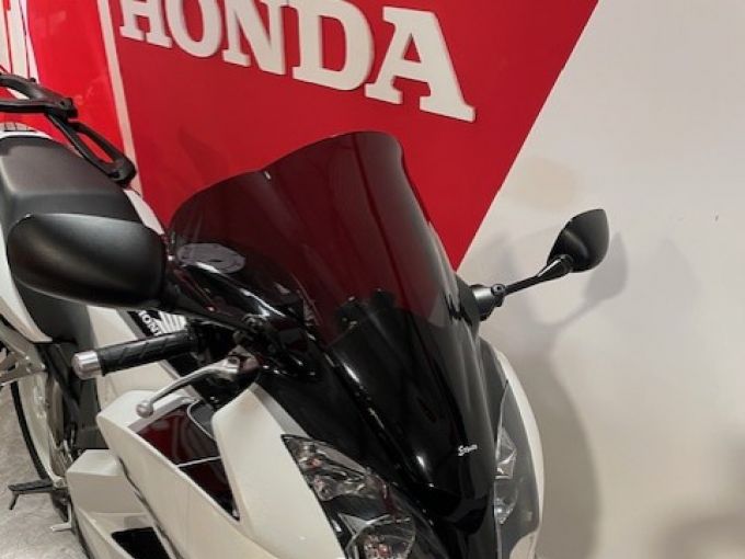 HONDA VFR 800 VTEC 4