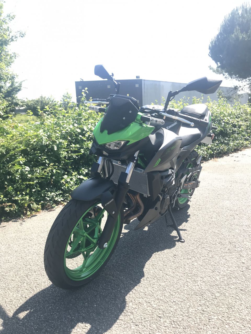 KAWASAKI Z 500 SE 4