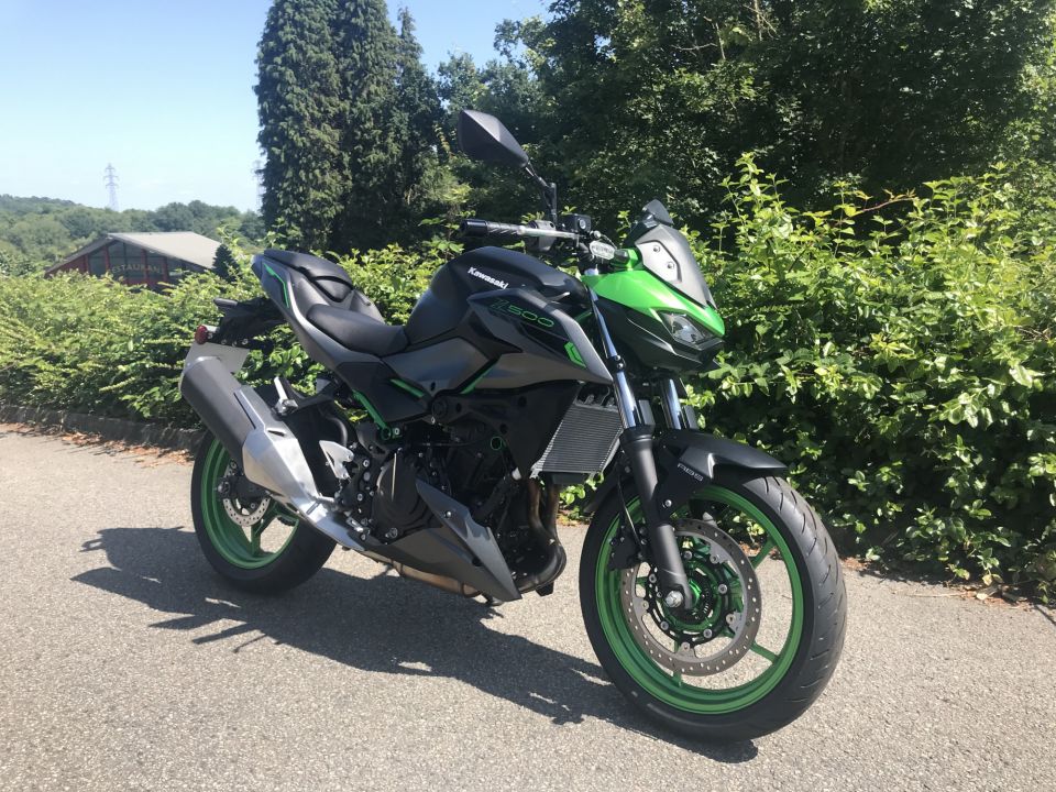 KAWASAKI Z 500 SE 4