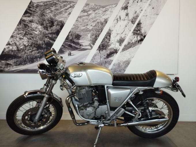 MASH TT40 CAFE RACER 400 4