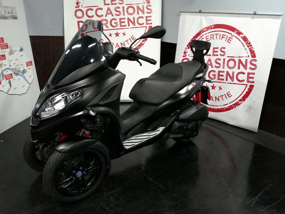 PIAGGIO MP3 300 HPE ABS ASR 4