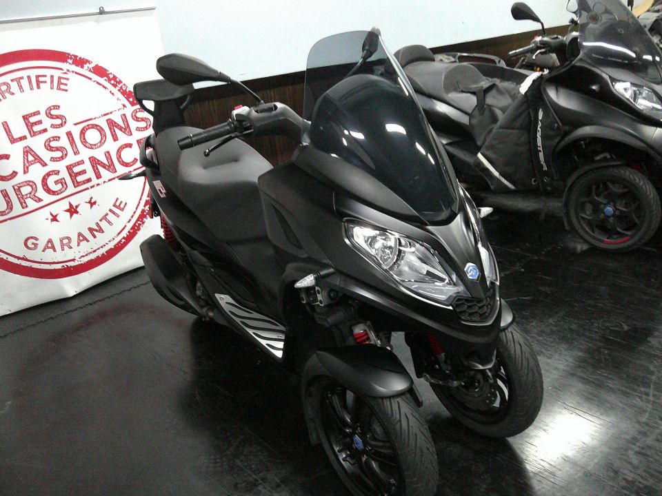 PIAGGIO MP3 300 HPE ABS ASR 4