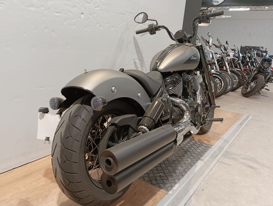 INDIAN CHIEF BOBBER DARK HORSE 4