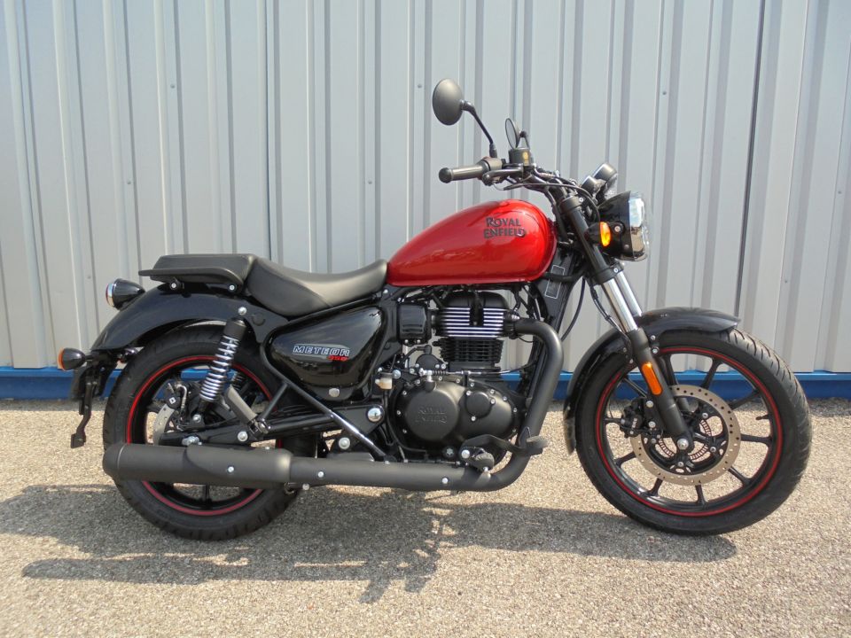 ROYAL ENFIELD METEOR 4