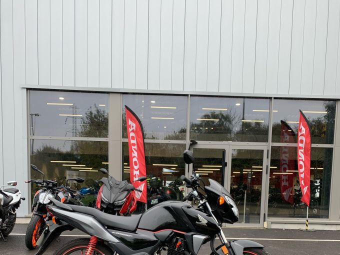HONDA CBF 125 4
