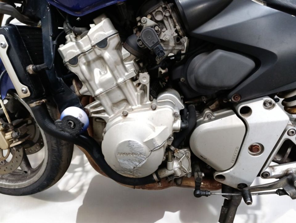 HONDA CB 600 F HORNET 4