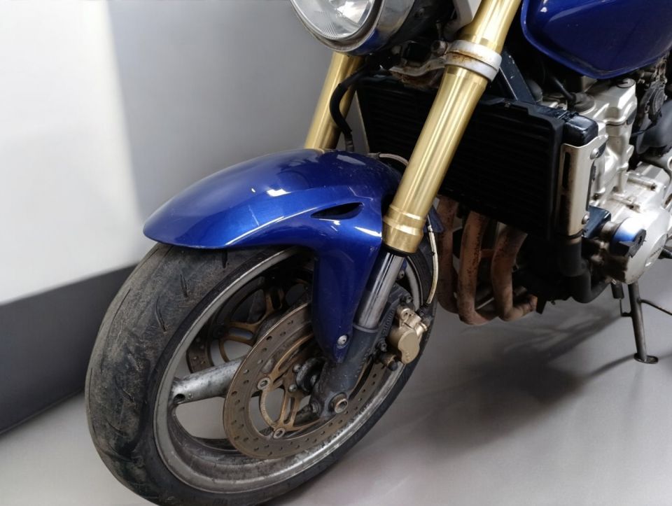 HONDA CB 600 F HORNET 4