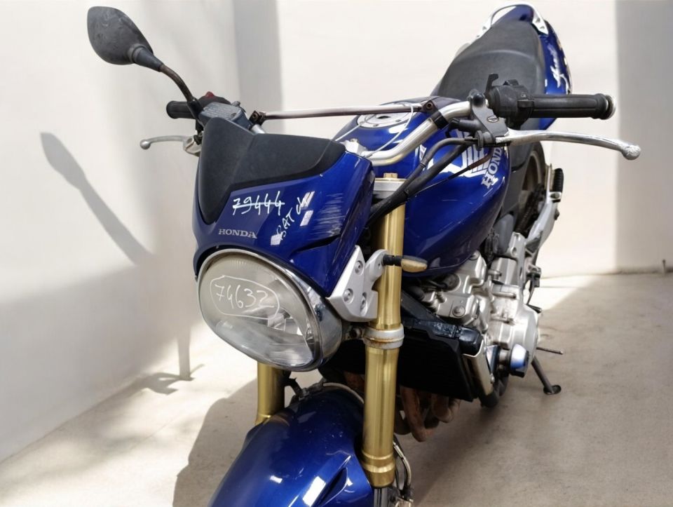 HONDA CB 600 F HORNET 4