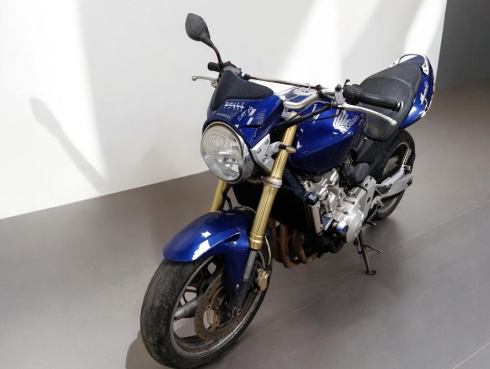 HONDA CB 600 F HORNET 4