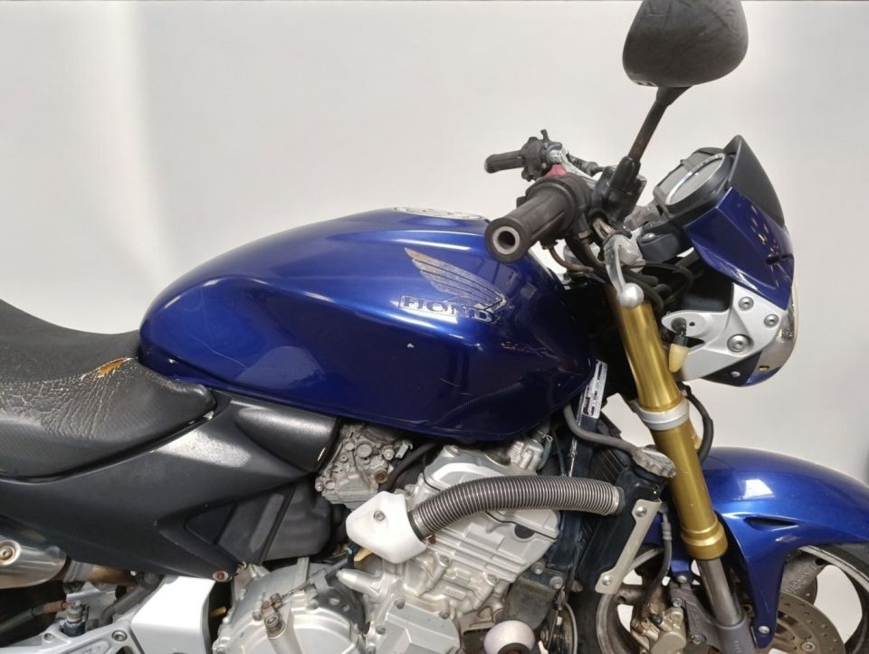 HONDA CB 600 F HORNET 4