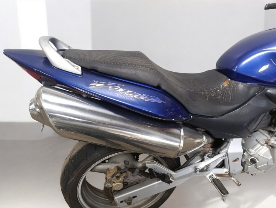 HONDA CB 600 F HORNET 4