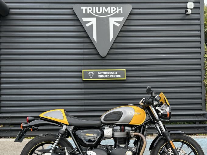 TRIUMPH STREET CUP 4