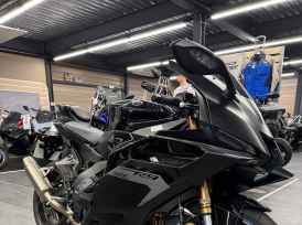 YAMAHA R9 - 2025