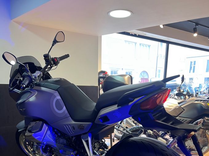 MOTO GUZZI V100 Mandello Aviazione Navale 4