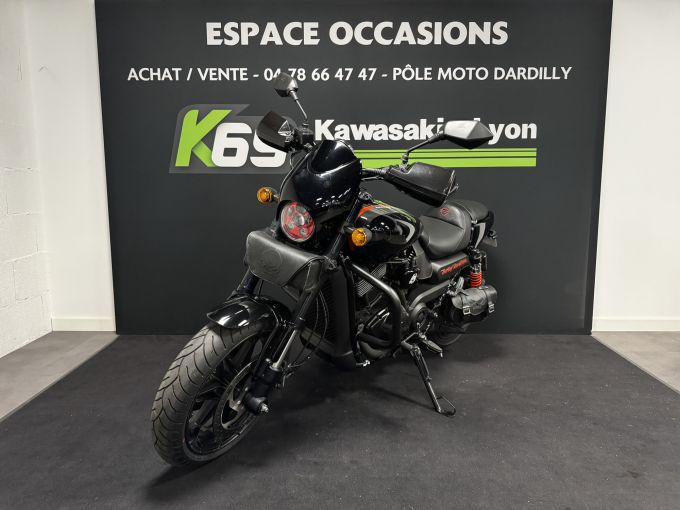 HARLEY-DAVIDSON STREET ROD 750 4