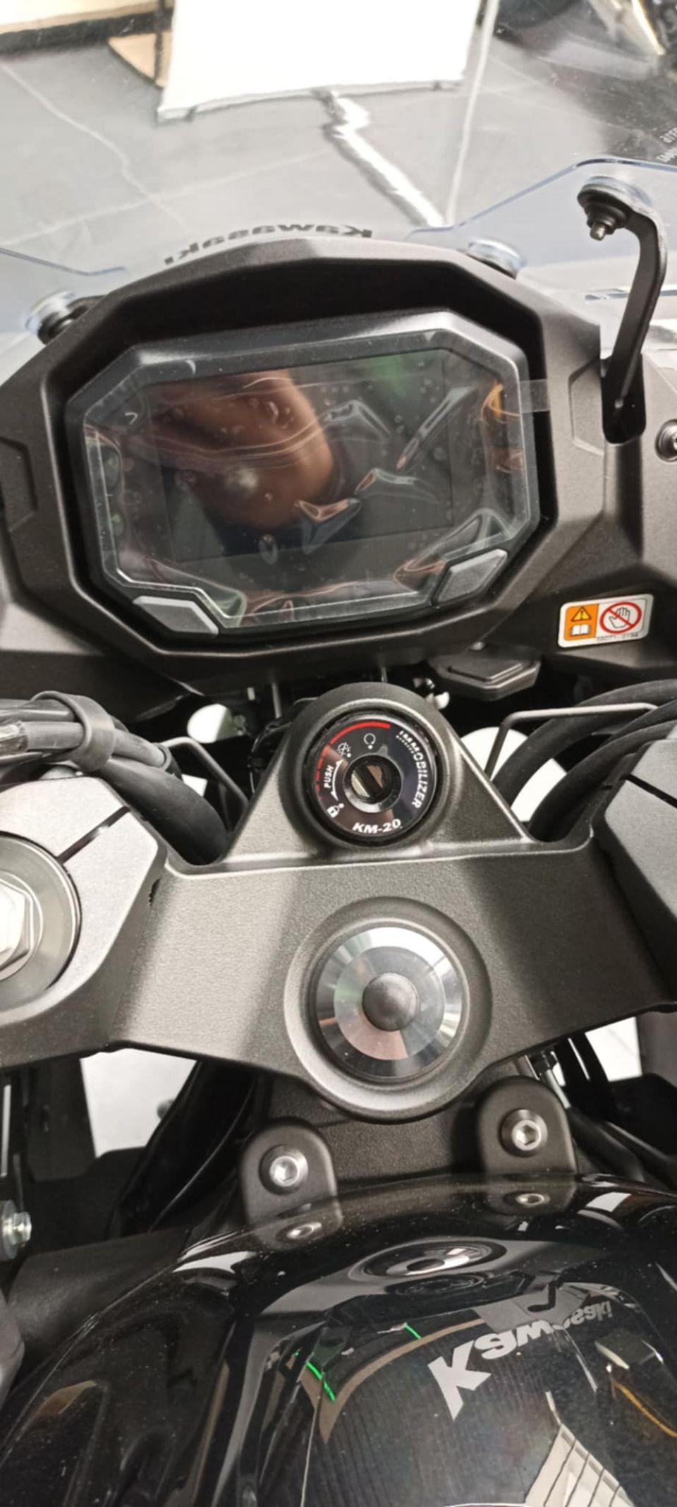 KAWASAKI NINJA 1100 SX 4