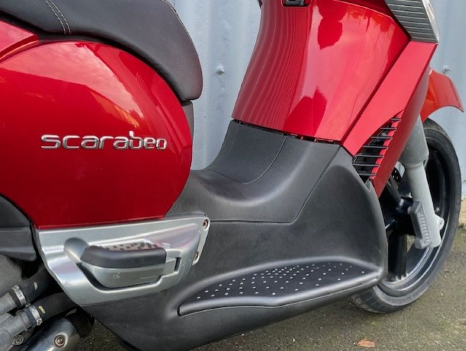 APRILIA SCARABEO 300 4