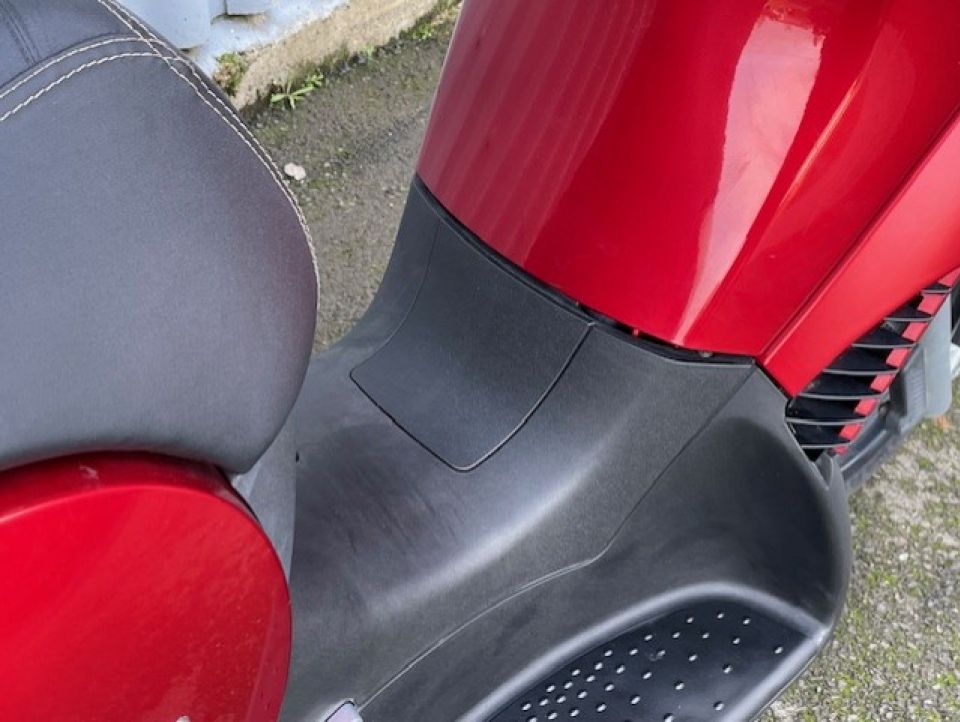 APRILIA SCARABEO 300 4