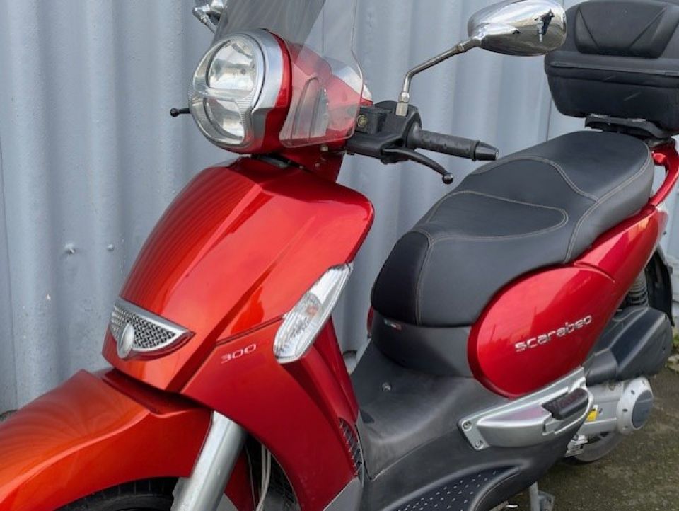 APRILIA SCARABEO 300 4