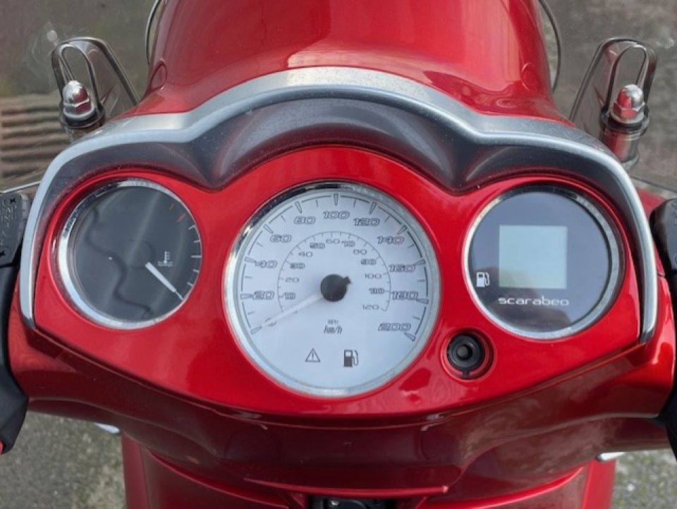 APRILIA SCARABEO 300 4