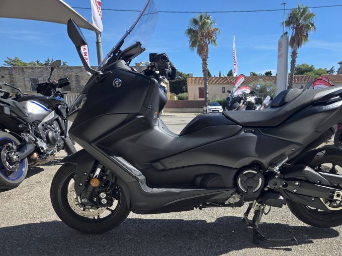 YAMAHA XP T-MAX 560 4
