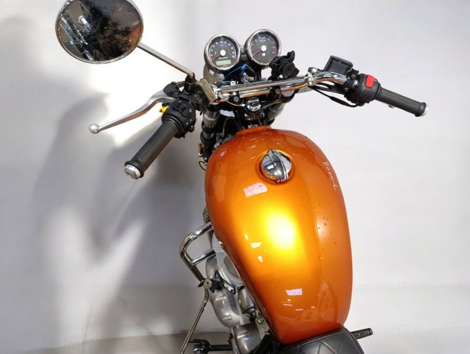 ROYAL ENFIELD INTERCEPTOR 4