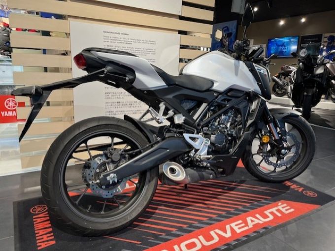 HONDA CB 125 4