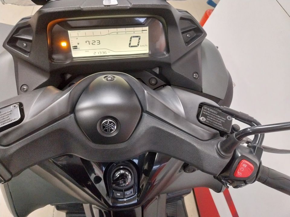 YAMAHA TRICITY 300 4