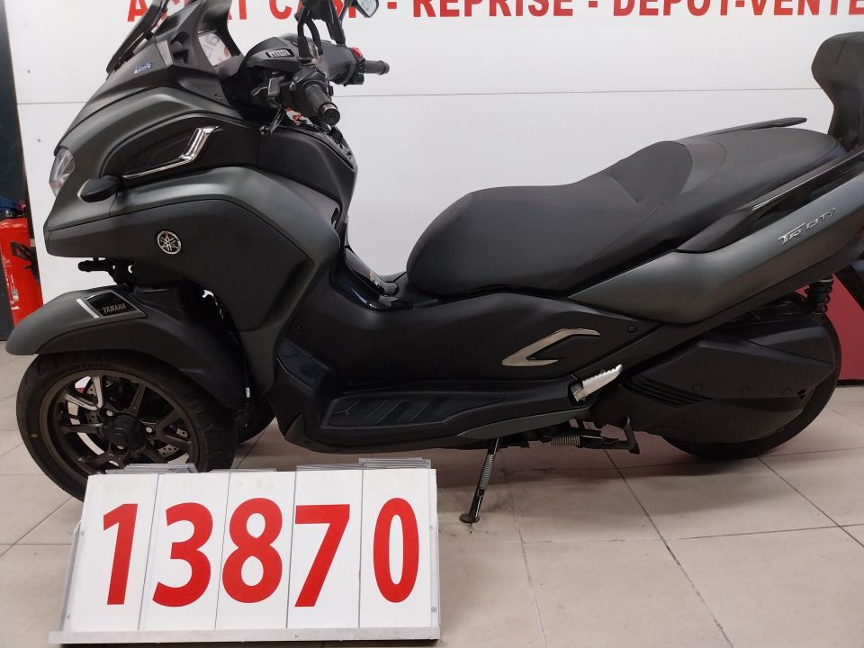YAMAHA TRICITY 300 4