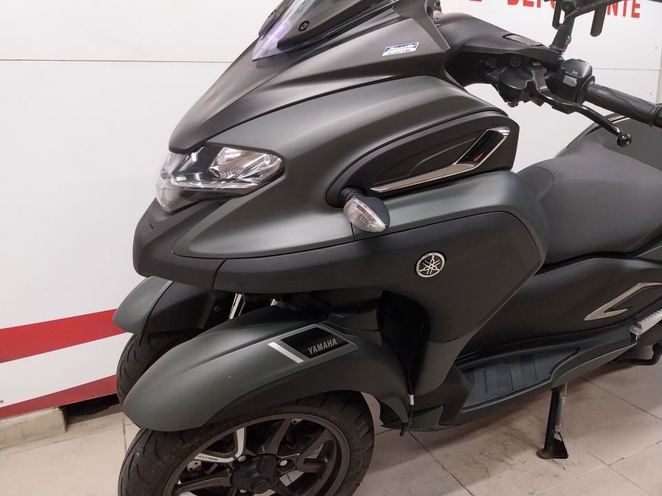 YAMAHA TRICITY 300 4