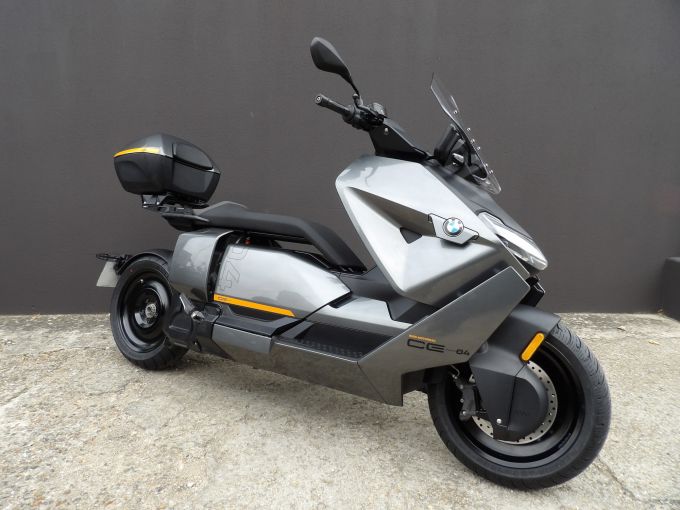 BMW CE 04 4
