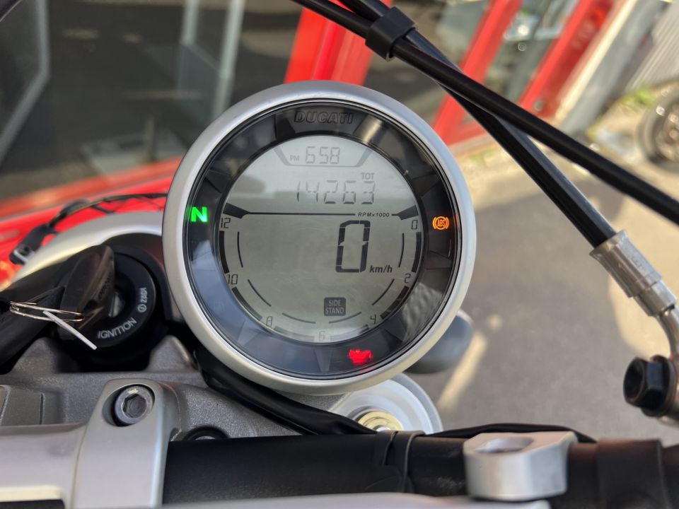 DUCATI SCRAMBL. DESERT 4