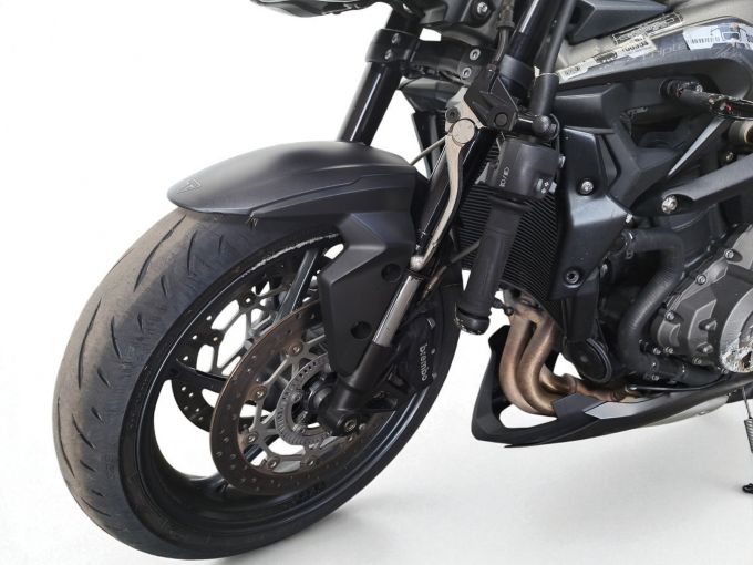 TRIUMPH STREET TRIPLE 765 4