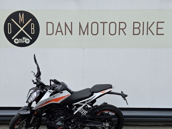 KTM 390 DUKE ABS 4