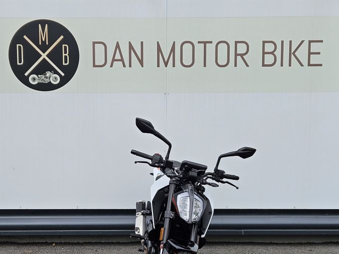 KTM 390 DUKE ABS 4