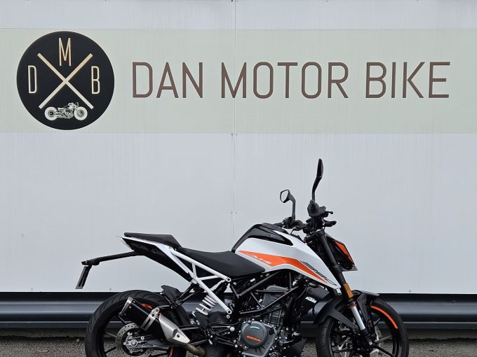 KTM 390 DUKE ABS 4