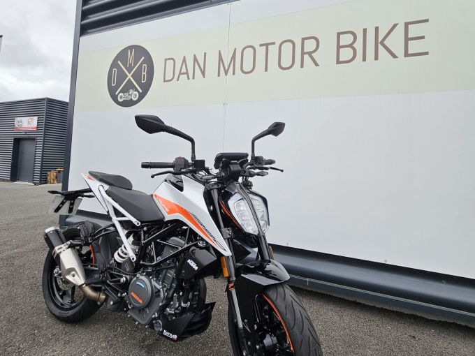 KTM 390 DUKE ABS 4