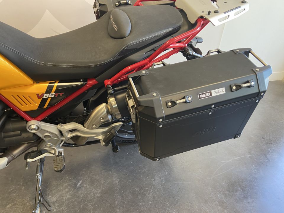 MOTO GUZZI V85 TT 850 4