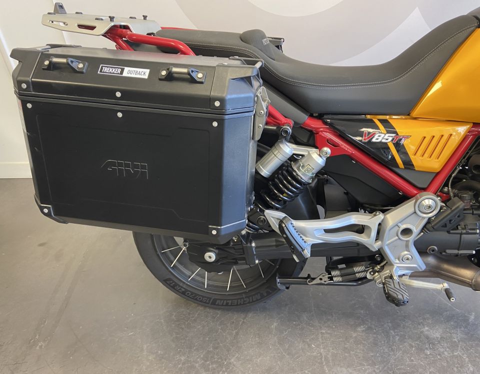 MOTO GUZZI V85 TT 850 4
