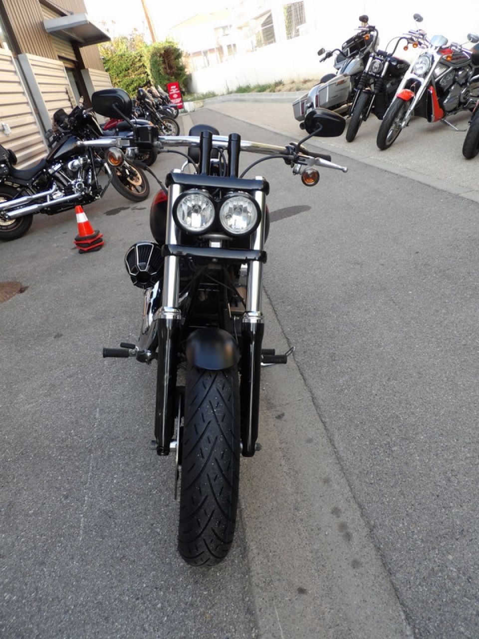 HARLEY-DAVIDSON DYNA FAT BOB 1690 4