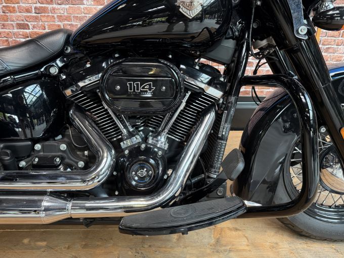 HARLEY-DAVIDSON SOFTAIL HERITAGE 1868 CLASSIC 115th ANNIVERSARY 4