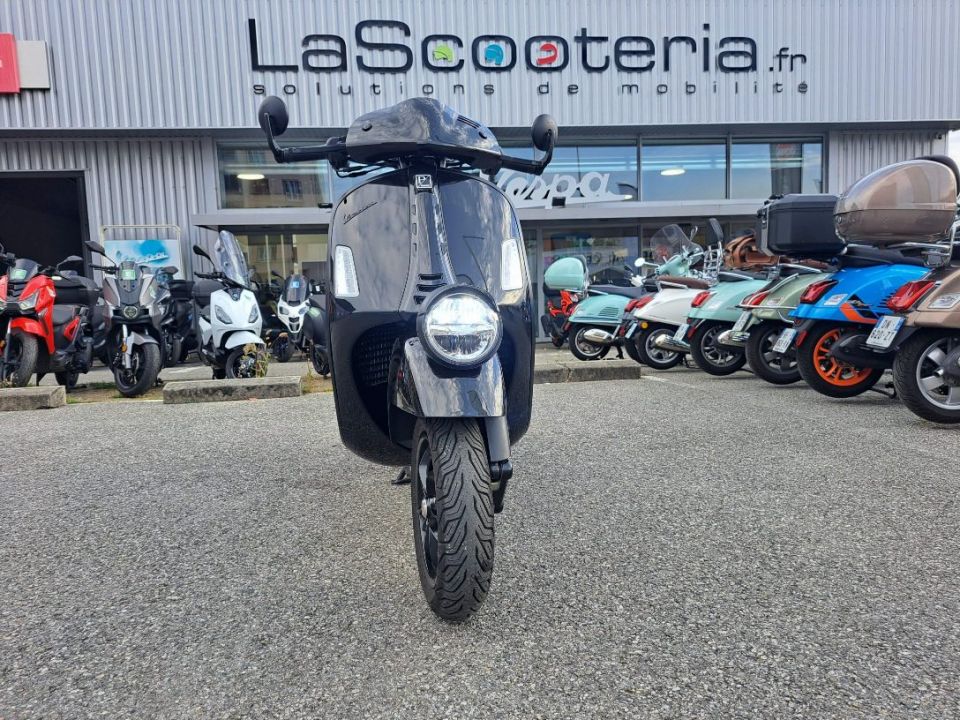 VESPA GTV 300 4